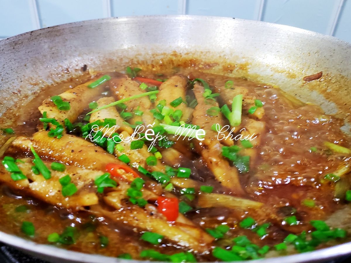 Cá bống đục kho keo