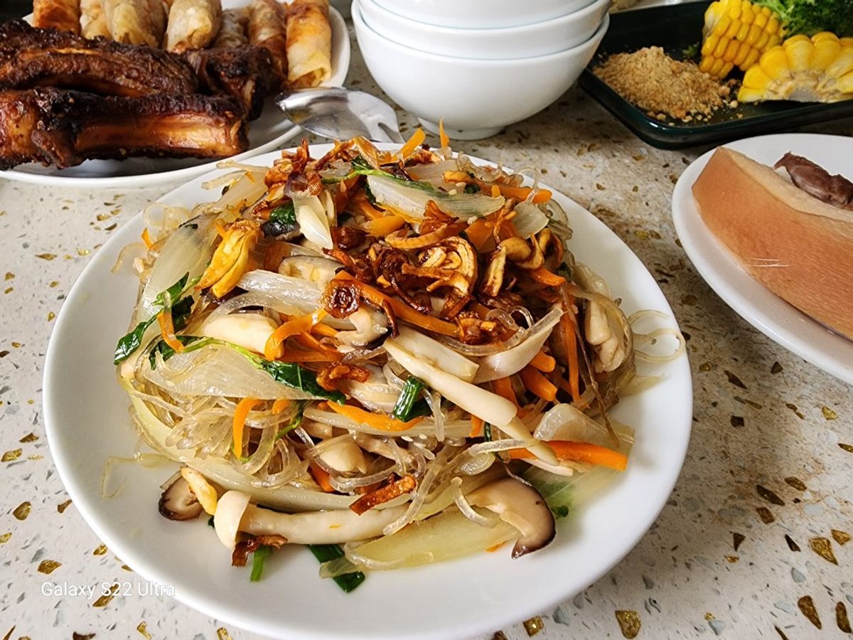 Miến xào nấm (món chay)