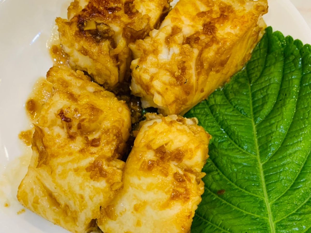 Cá tuyết và cá chẻm sốt teriyaki