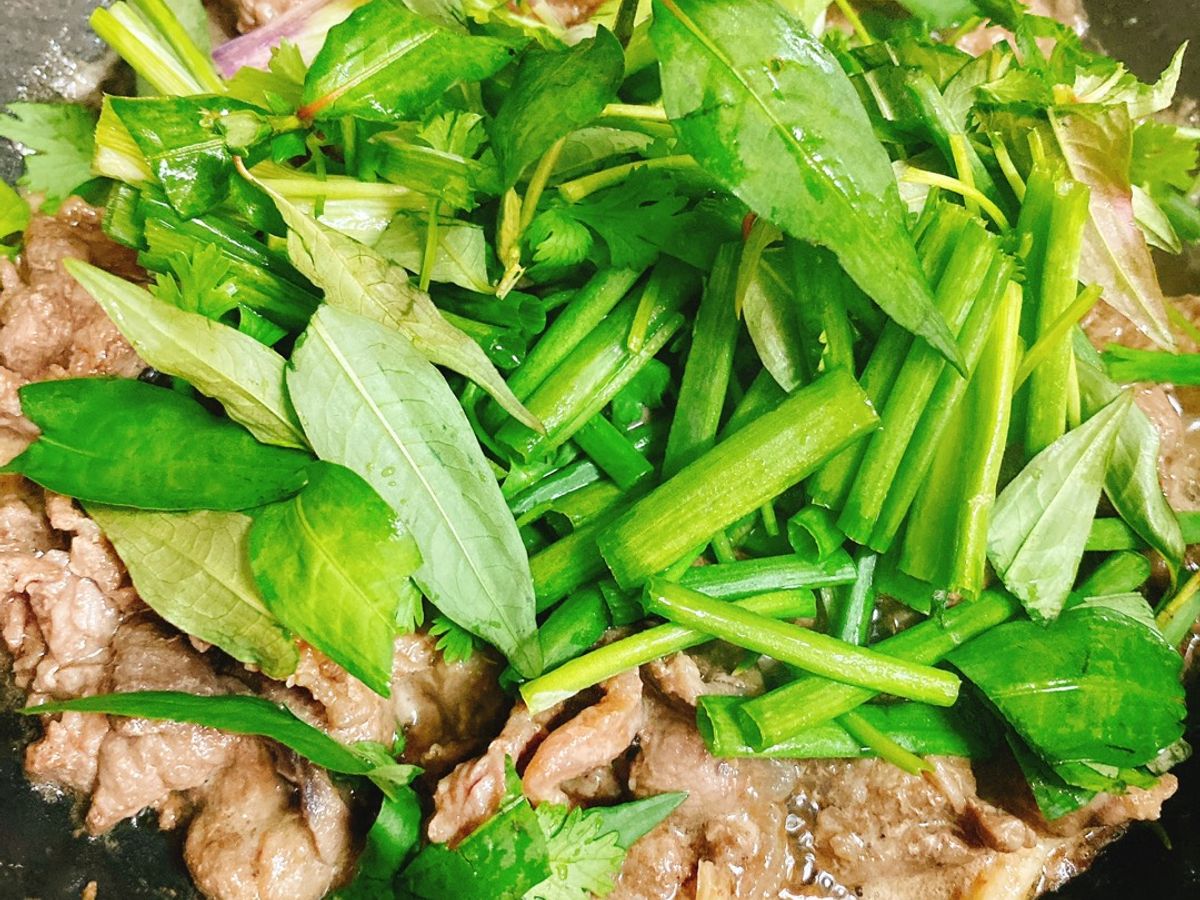 Bò Xào Xì Dầu