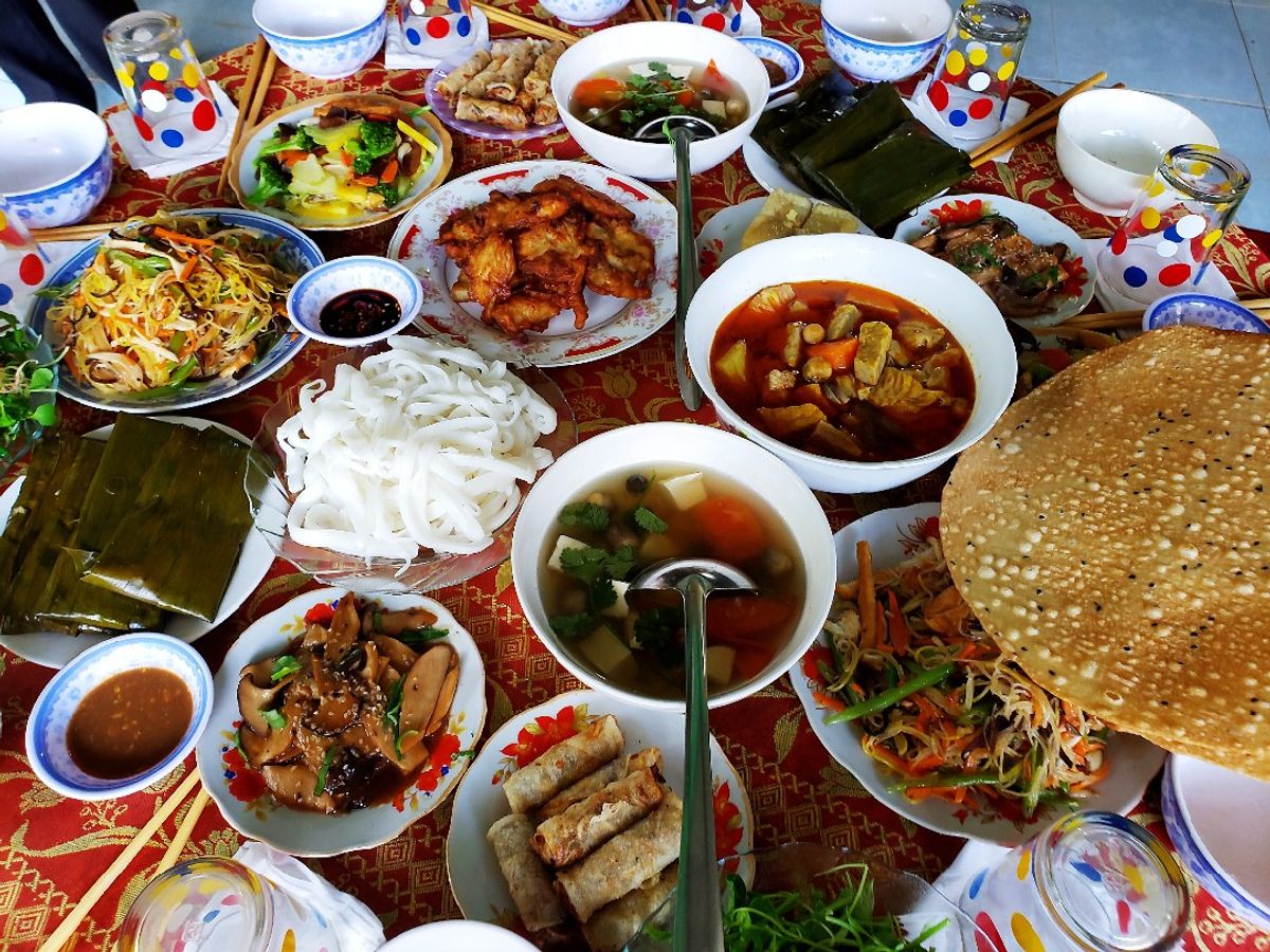 Mâm cơm chay cúng rằm tháng 10