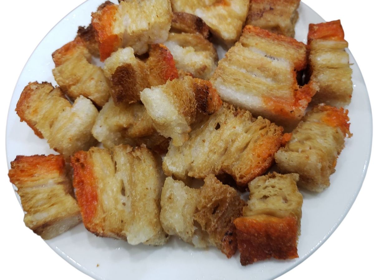 Heo quay chay (cách làm đơn giản)