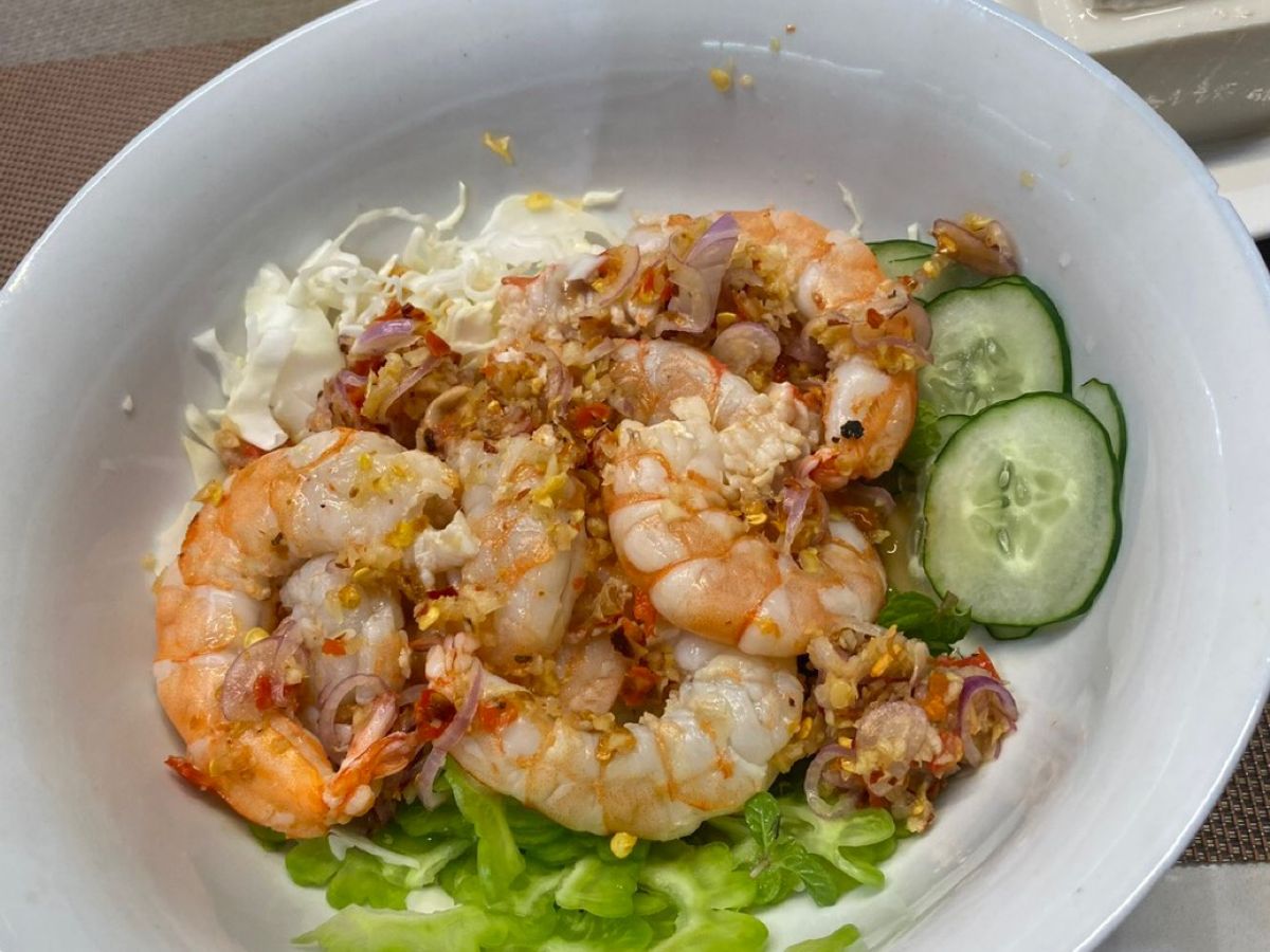 Salad Tôm Tươi EatWell