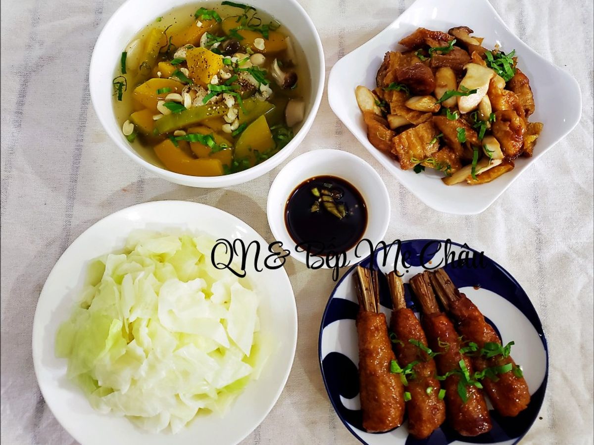 Cơm nhà đơn giản mà ngon 236 (mâm cơm chay ngày mùng 1)