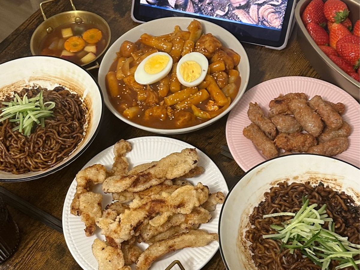 Thịt chiên giòn sốt chua ngọt Hàn Quốc