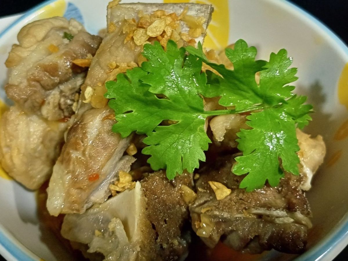 Xương heo rim nước mắm