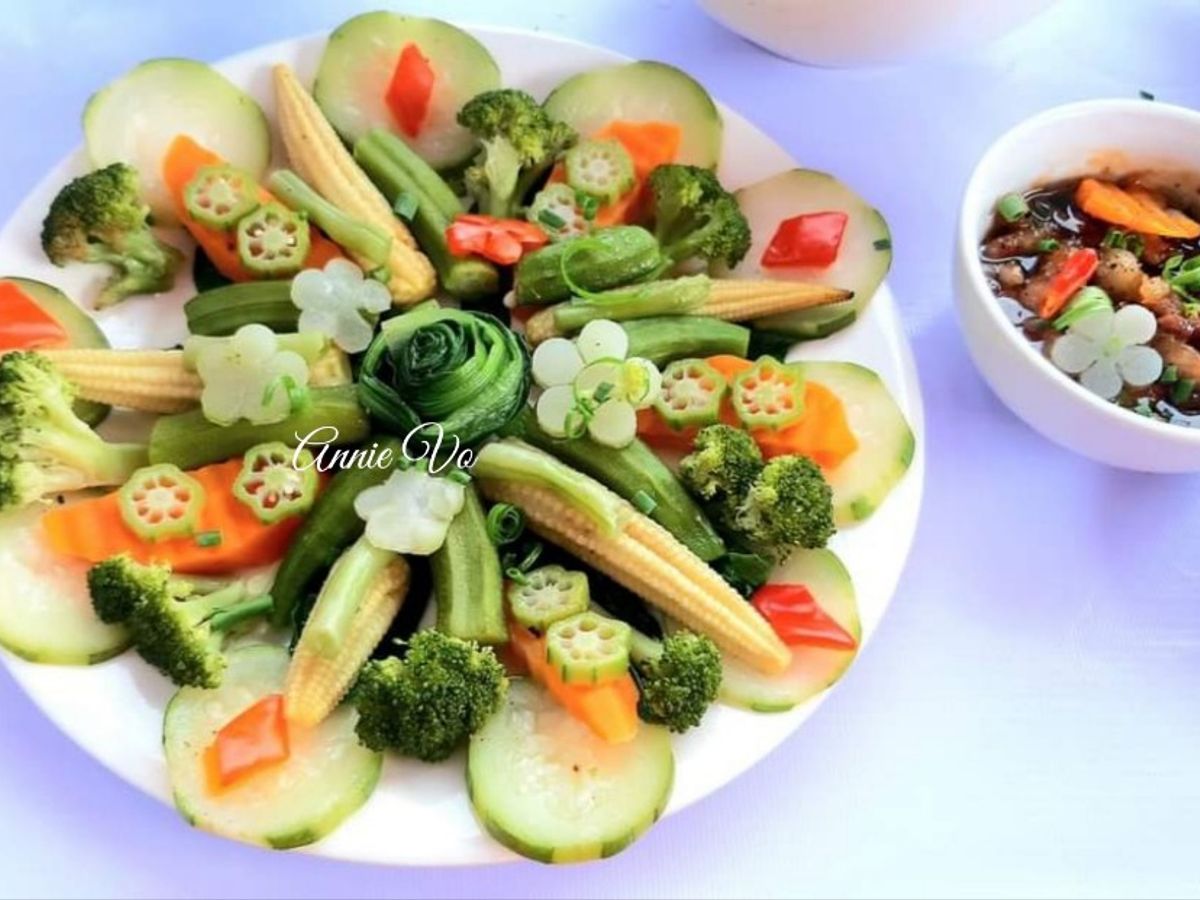 Rau củ luộc chấm kho quẹt