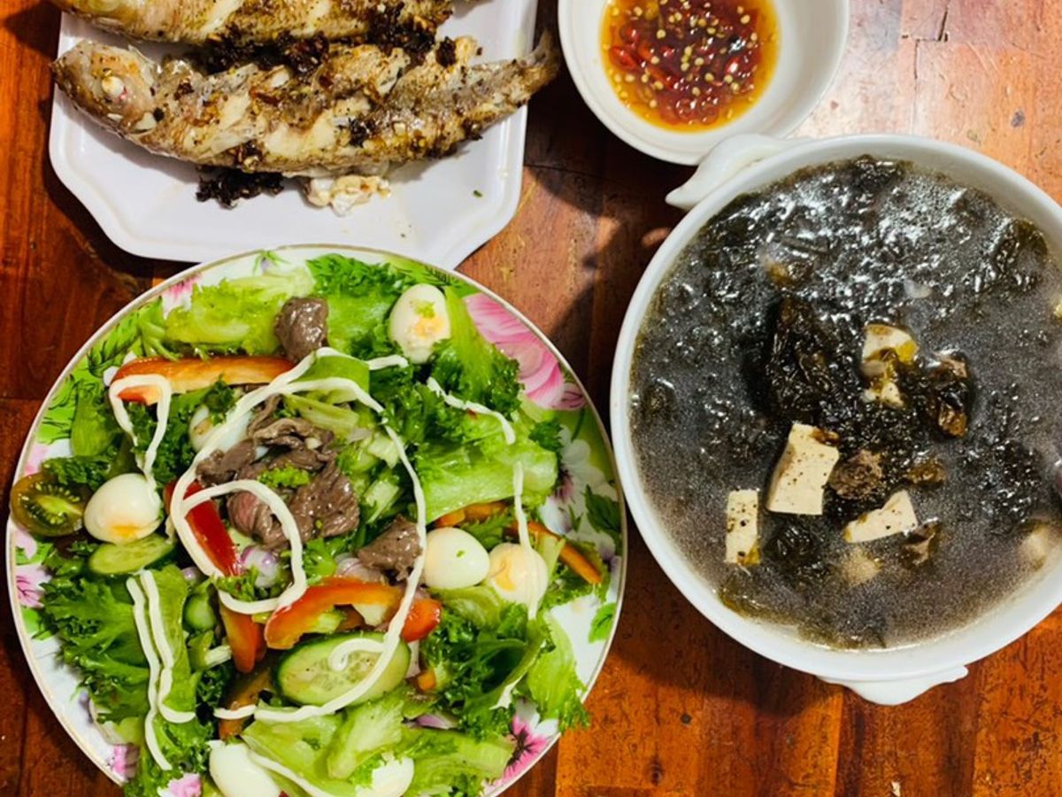 Bữa cơm gia đình