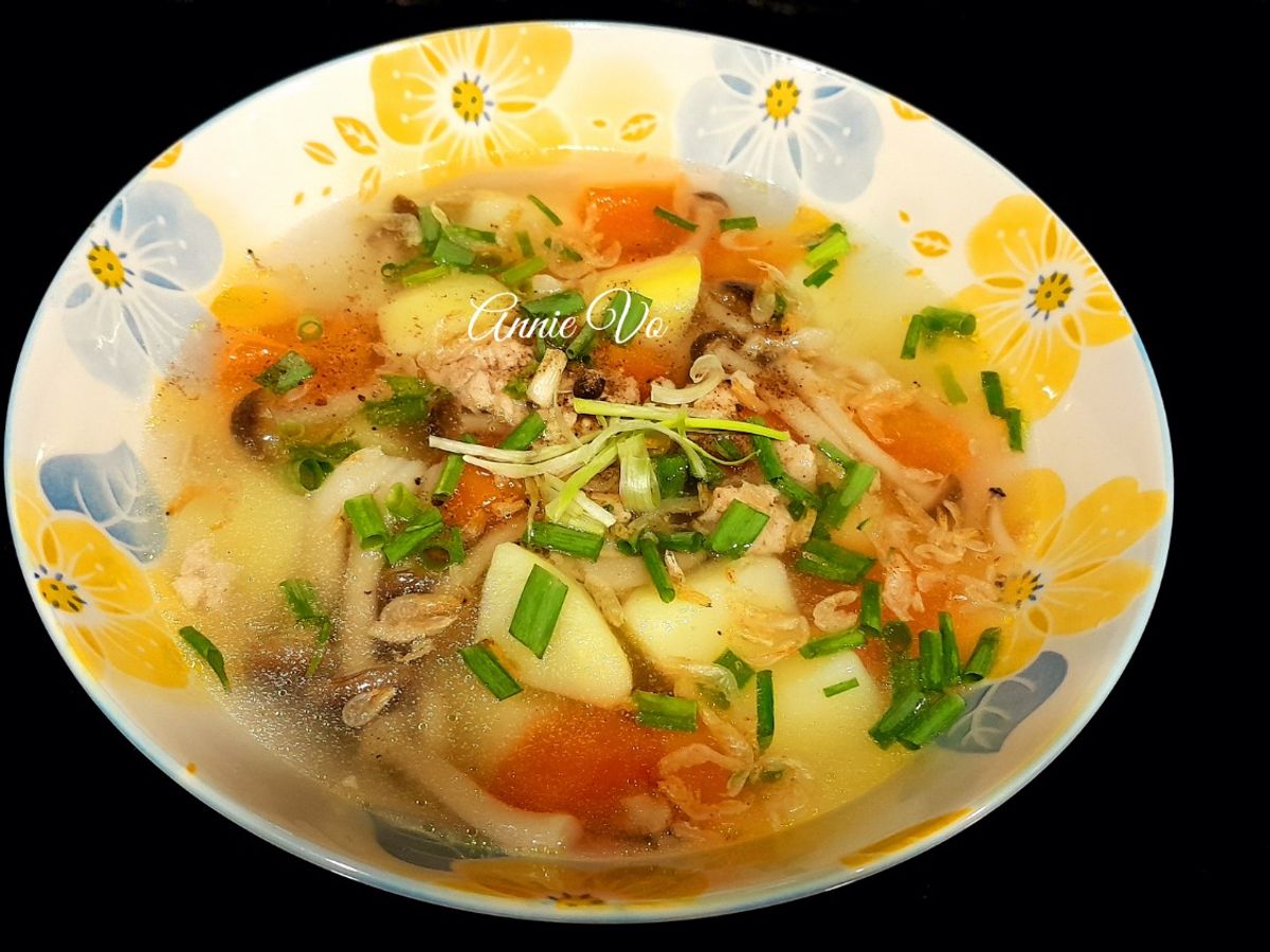 Canh súp nấm thịt xay tép khô