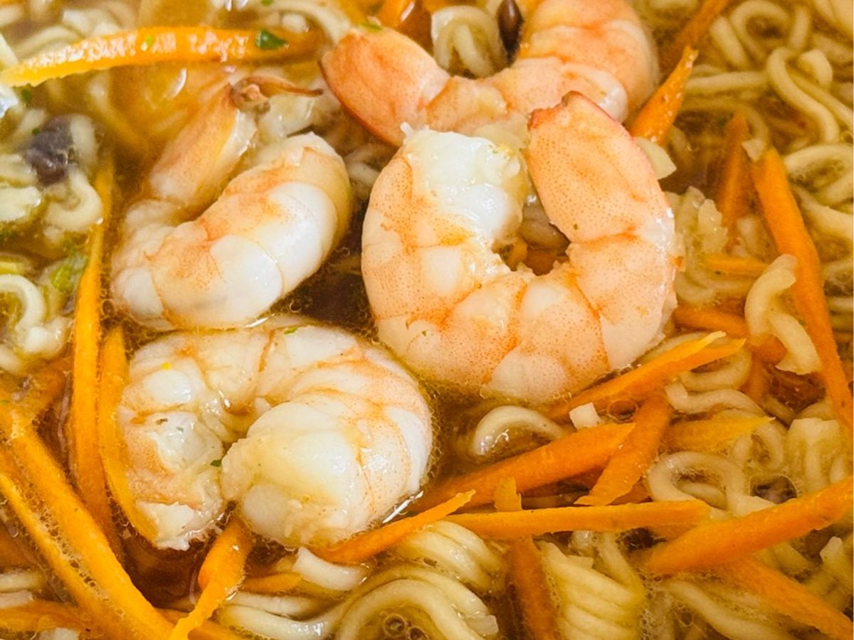 Mì Tôm Cà Rốt
