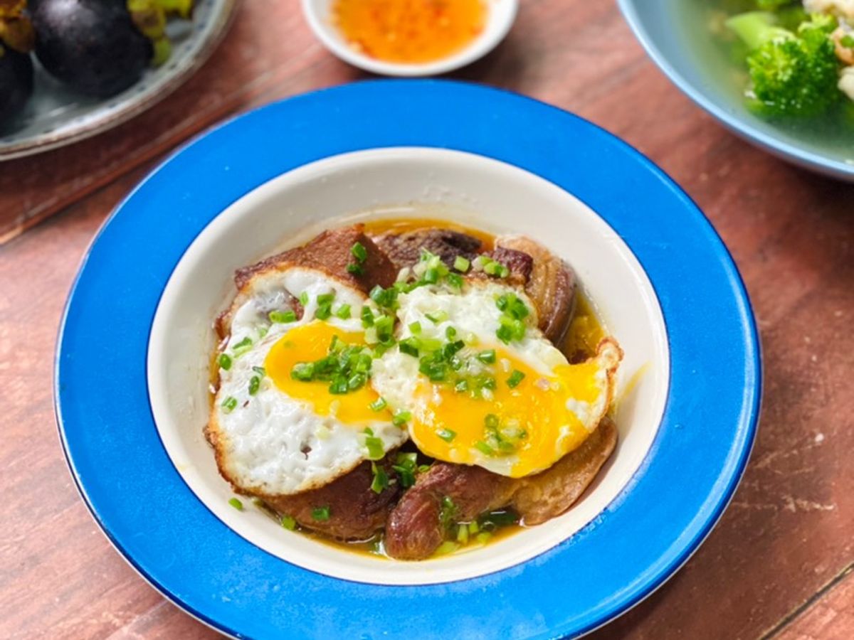 Thịt Kho - Trứng Ốp La 🍳