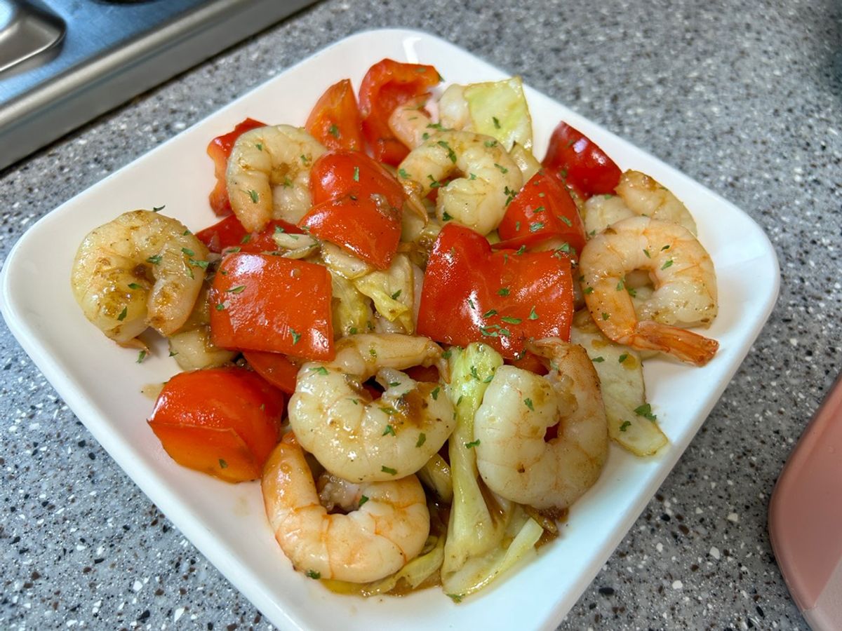 Tôm xào bắp cải 🥬 ớt chuông 🫑