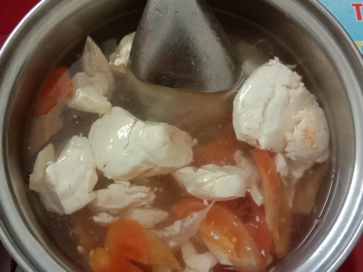 Canh cà chua đậu hũ non