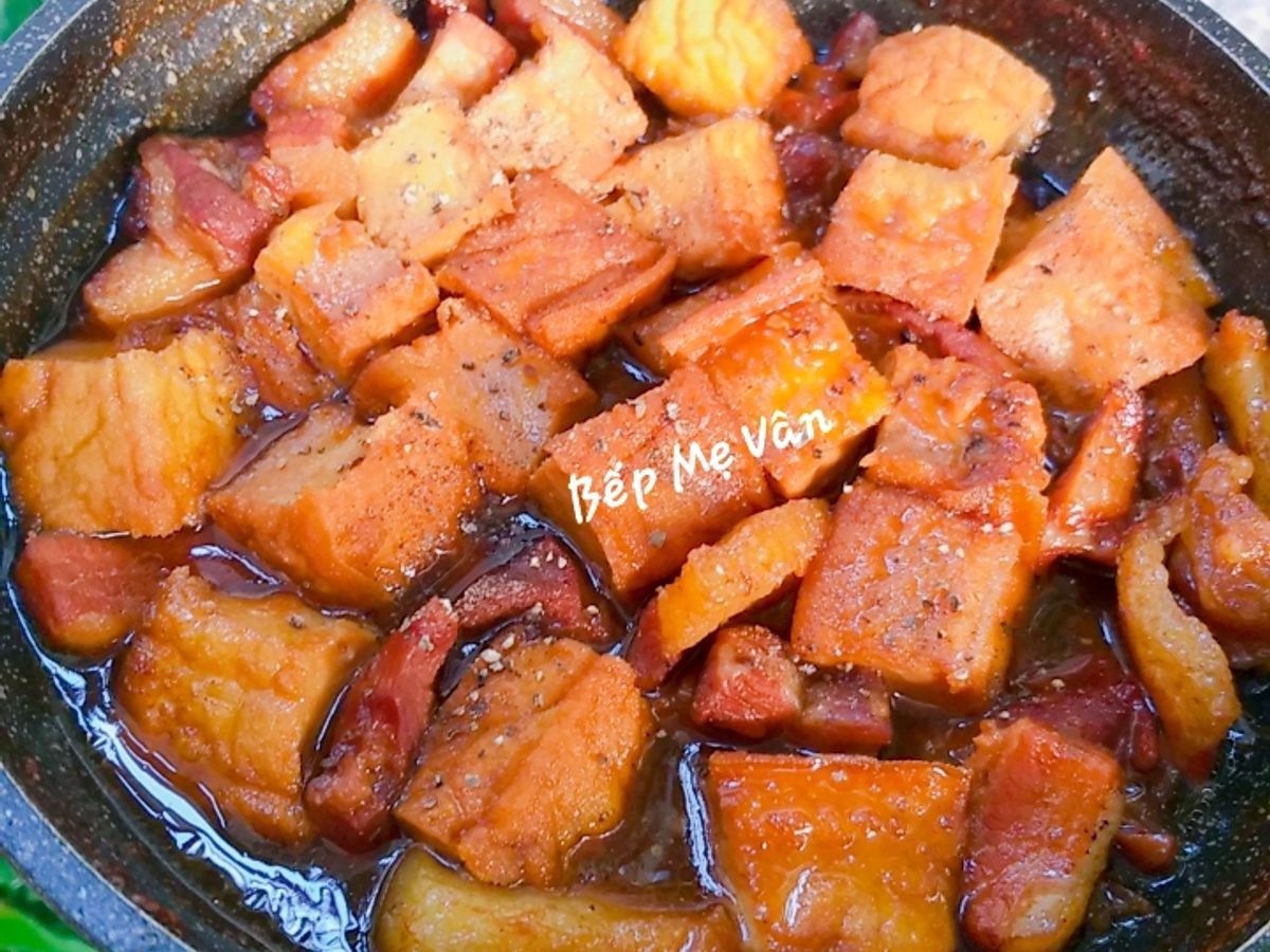 Thịt kho tiêu và đậu hủ