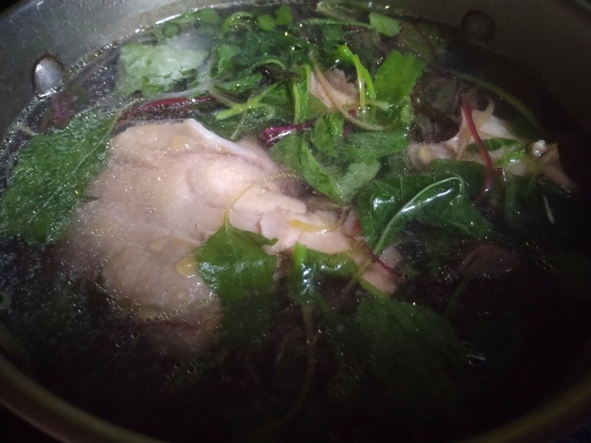Canh rau dền cơm nấu gà