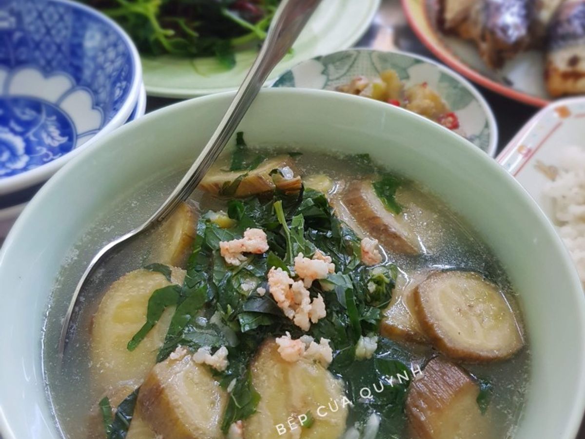 Canh chuối xanh nấu tôm