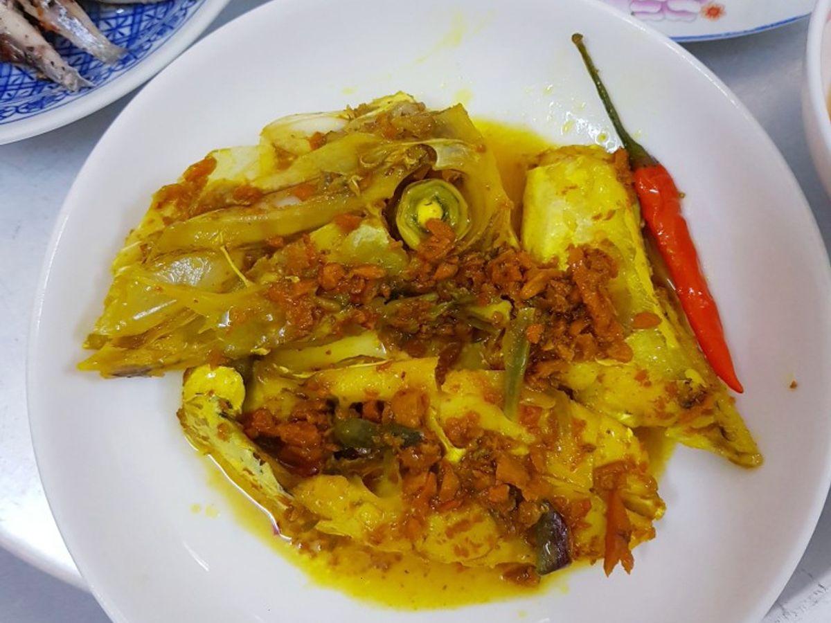 Cá bò kho nghệ