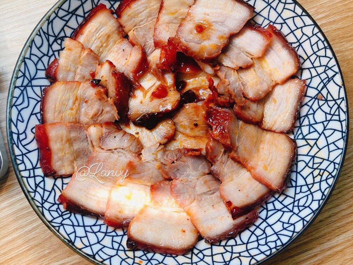 Thịt ba rọi xá xíu
