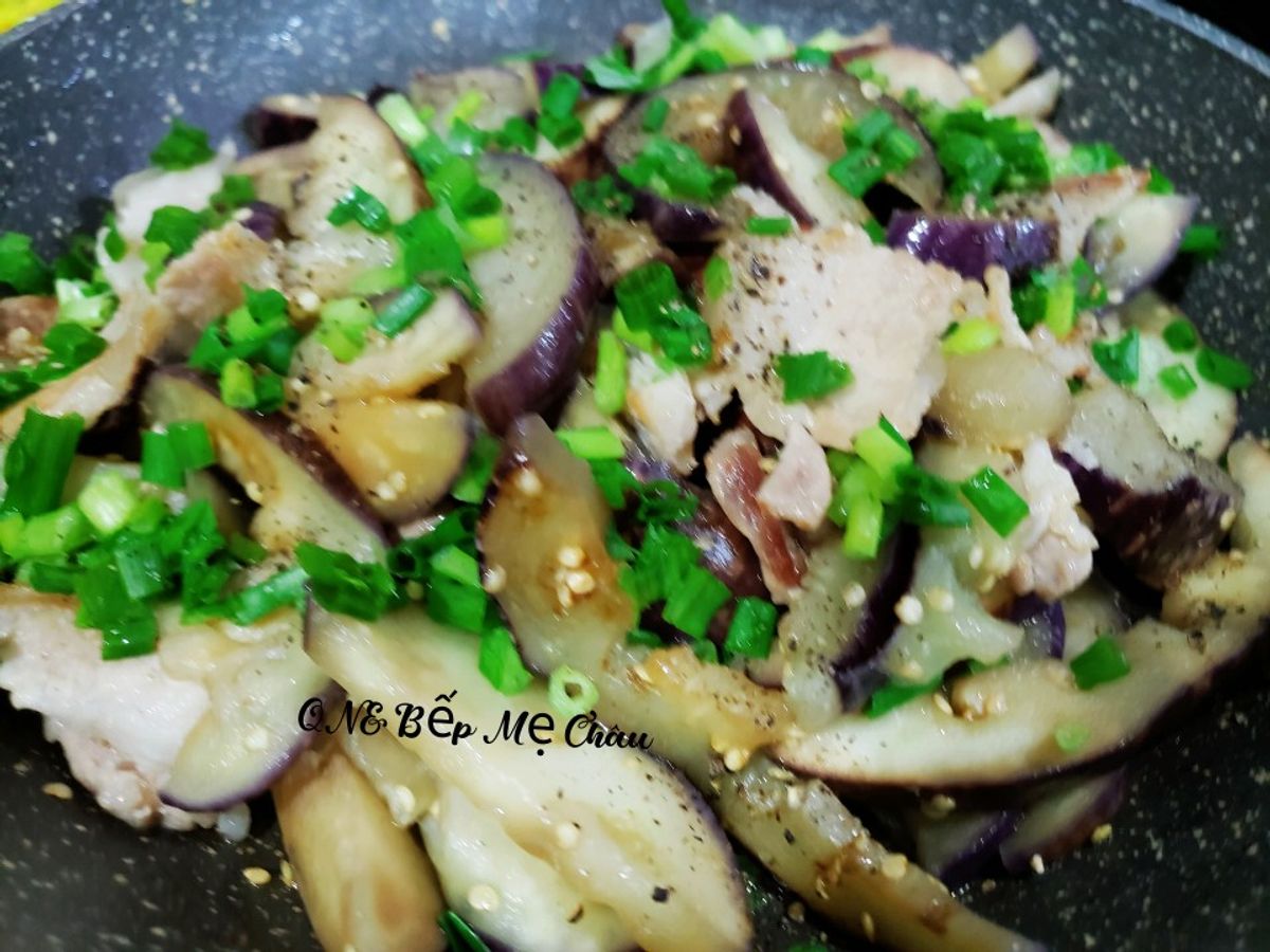 Cà tím xào thịt heo