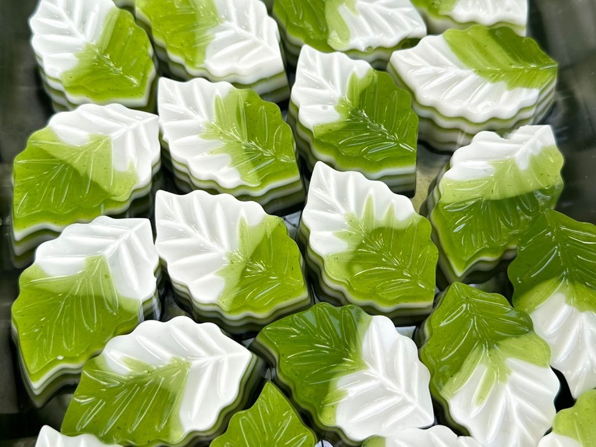 Rau câu lá dứa cốt sữa dừa
