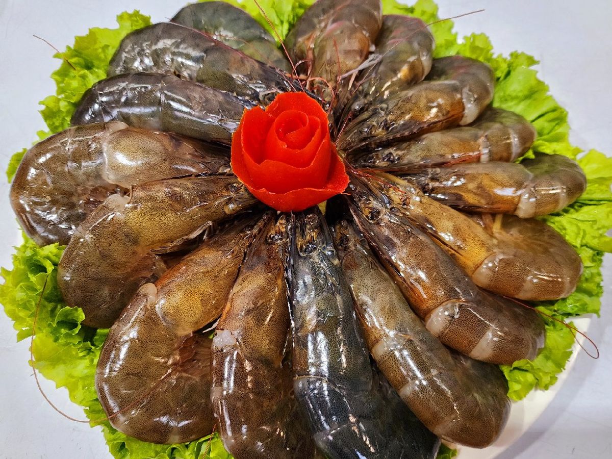 Tôm Sú Hấp Bia