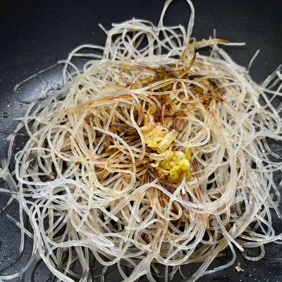 Bước 1