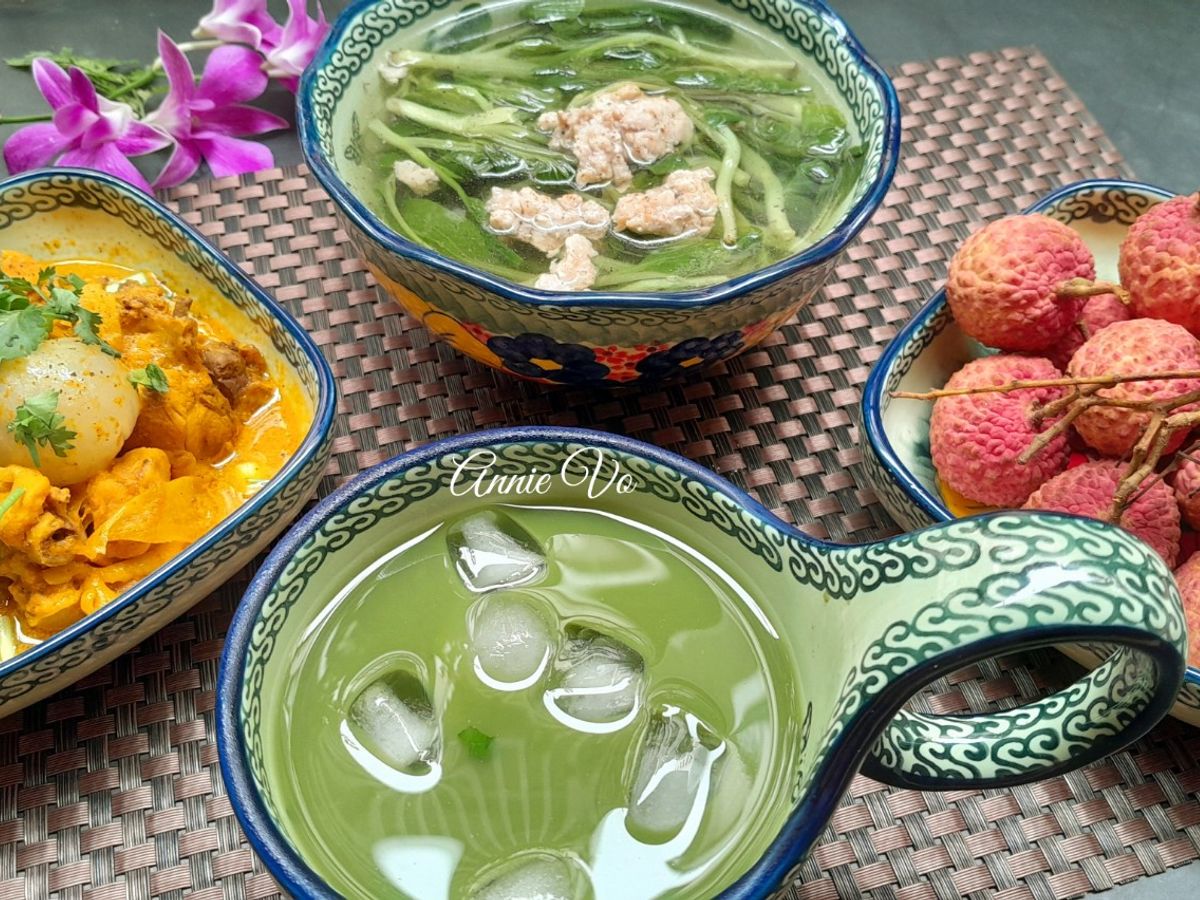 Cơm nhà hai món hấp dẫn