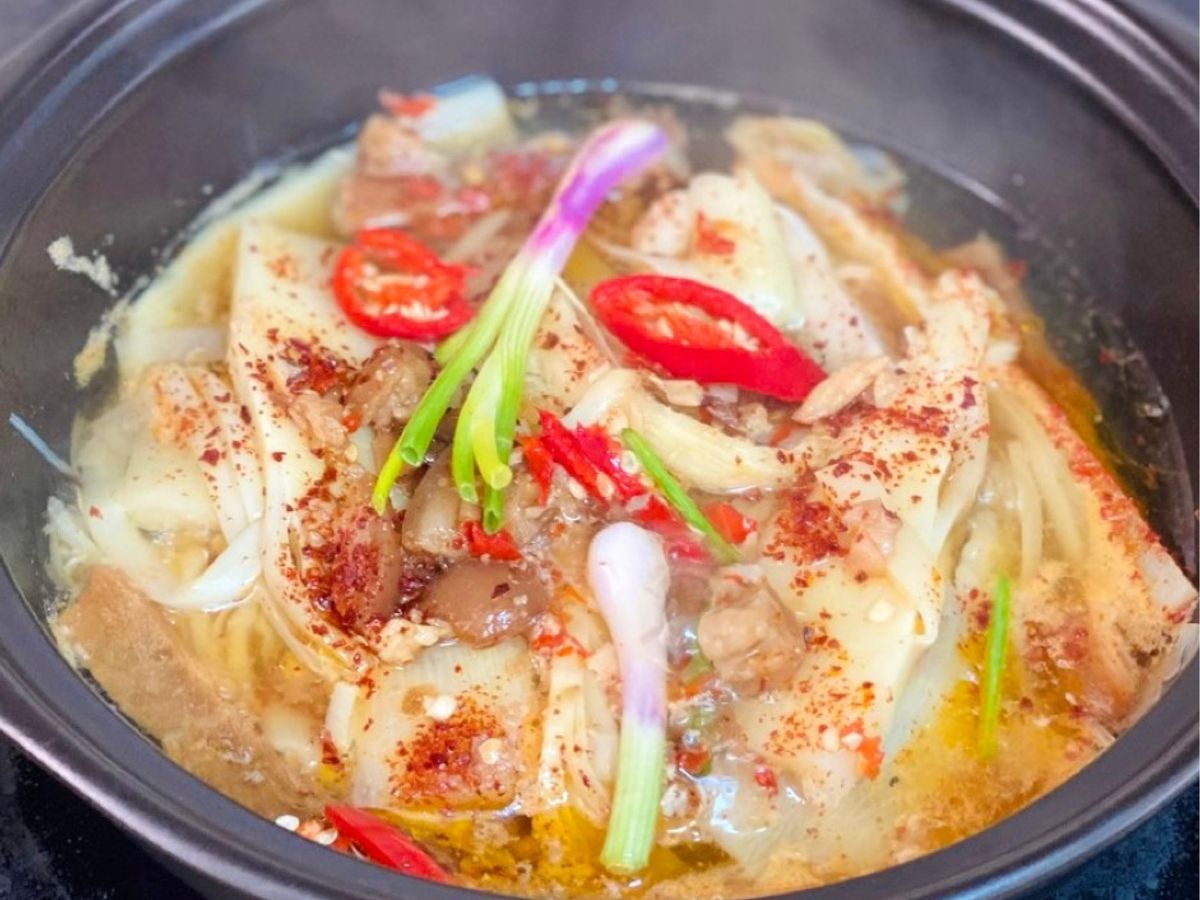 Măng Kho Thịt Heo