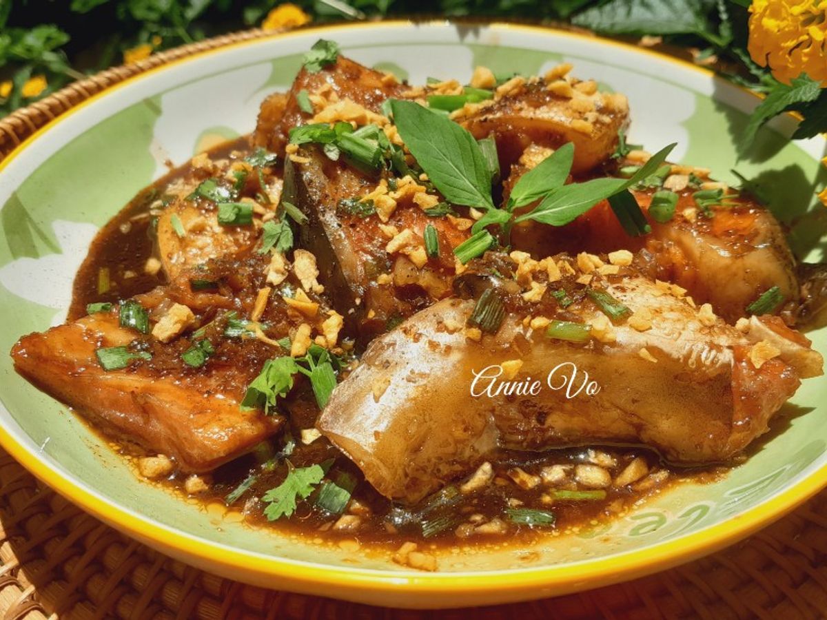 Cá hồi rim nước tương