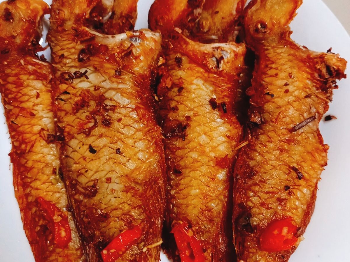 Cá mó chiên muối sả