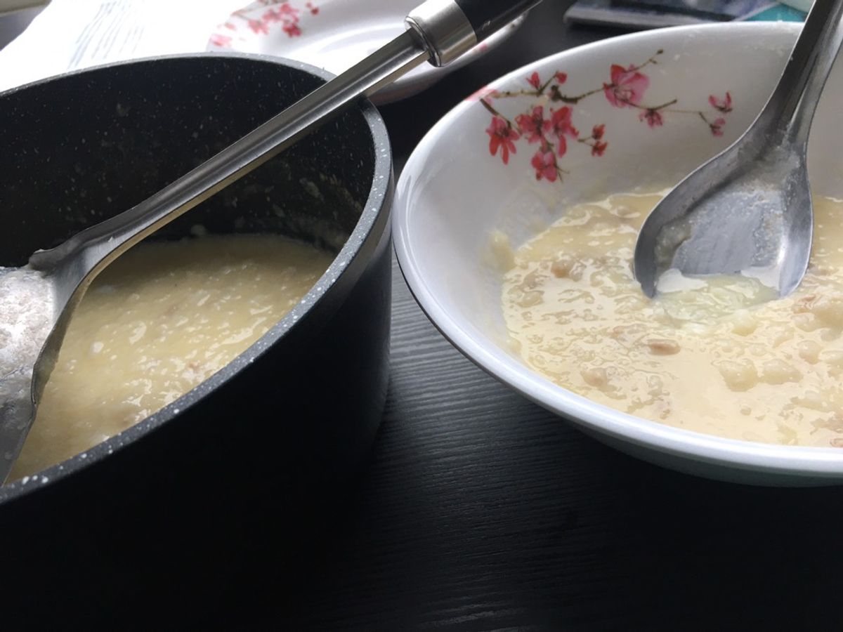 Cháo thịt trứng thịt bằm