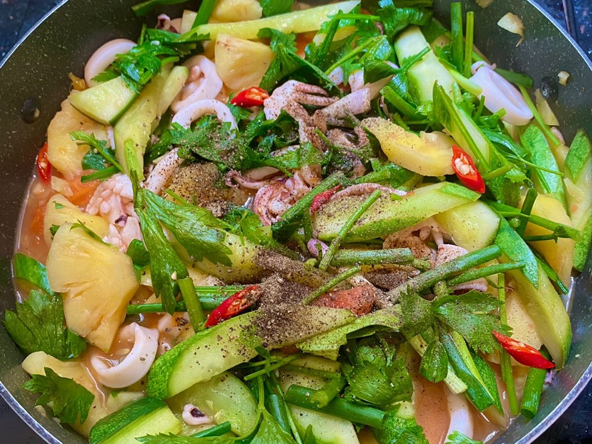 🦑 Mực xào chua ngọt