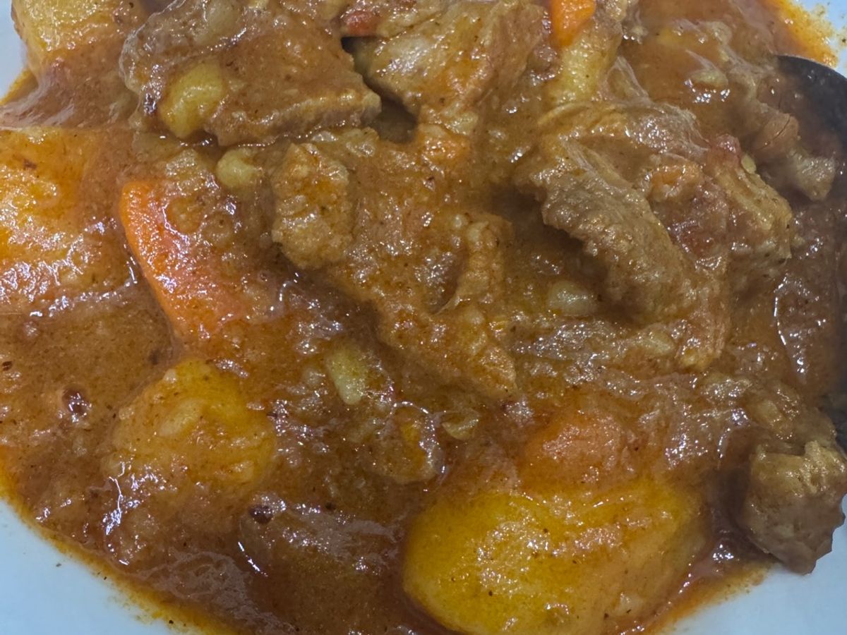 Bò sốt vang