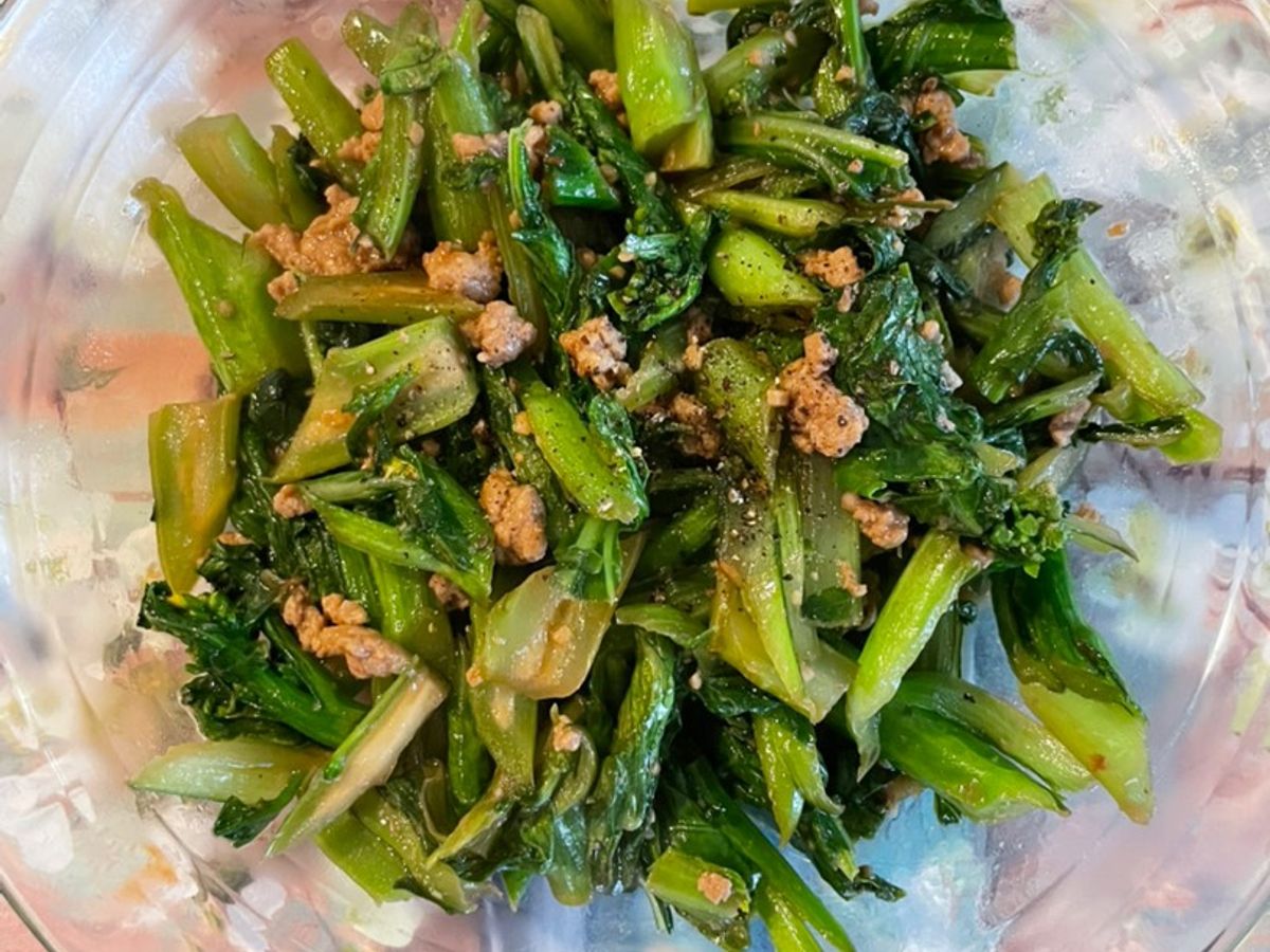 Cải xanh xào thịt nạc