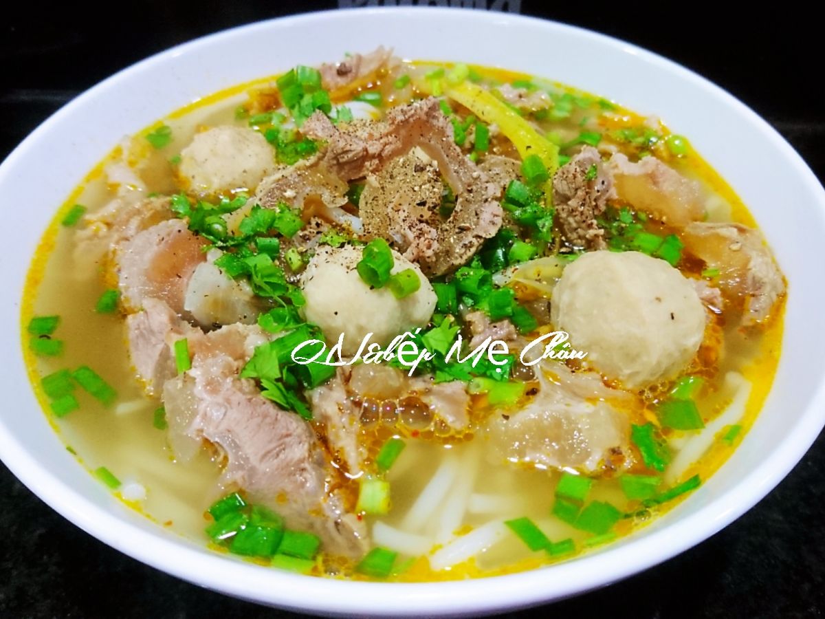 Bún gân bò bò viên