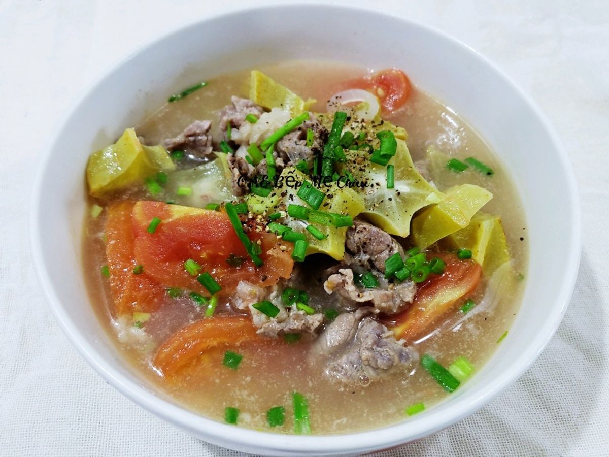 Canh thịt bò nấu khế