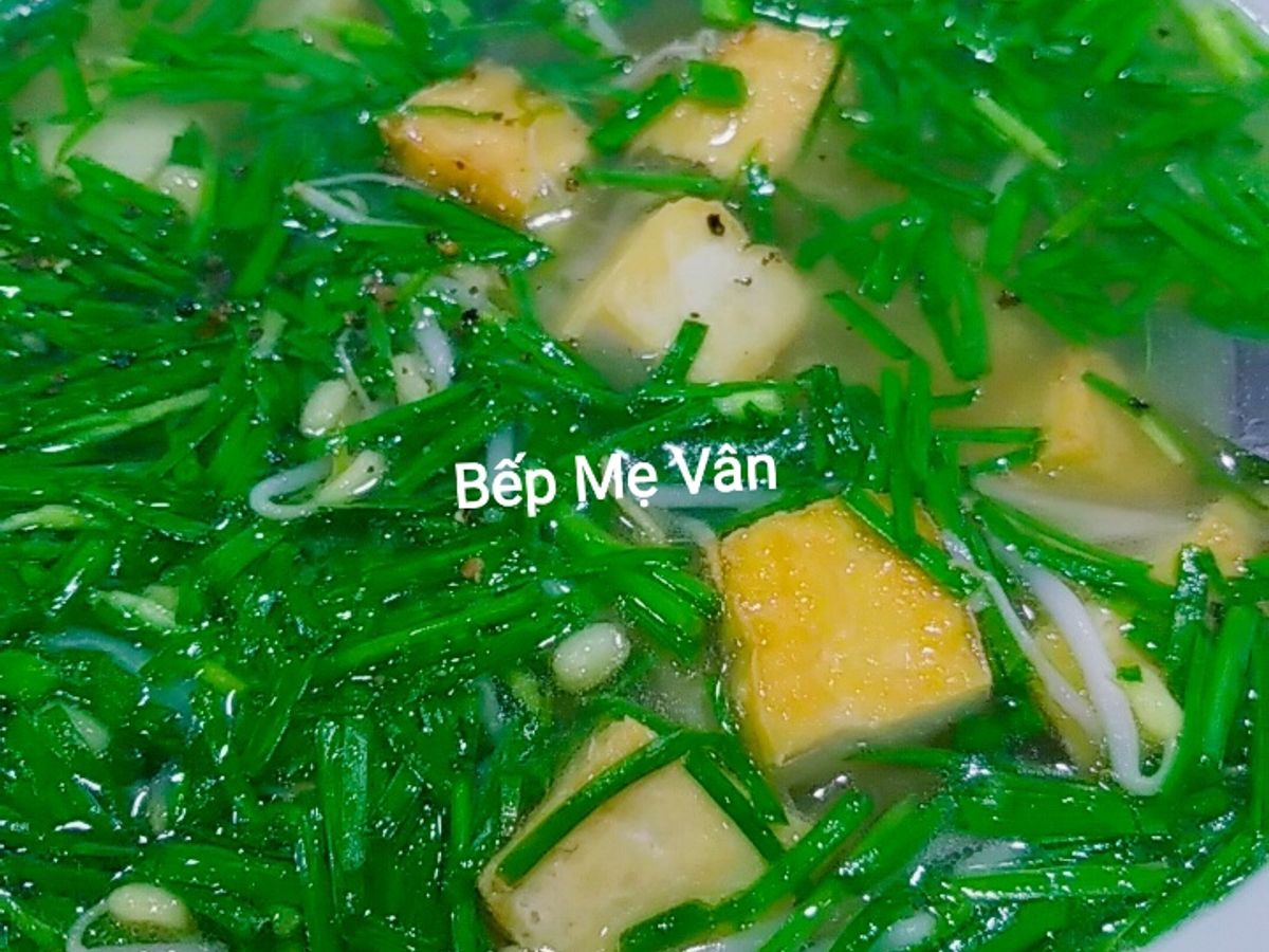 Canh đậu hủ giá hẹ