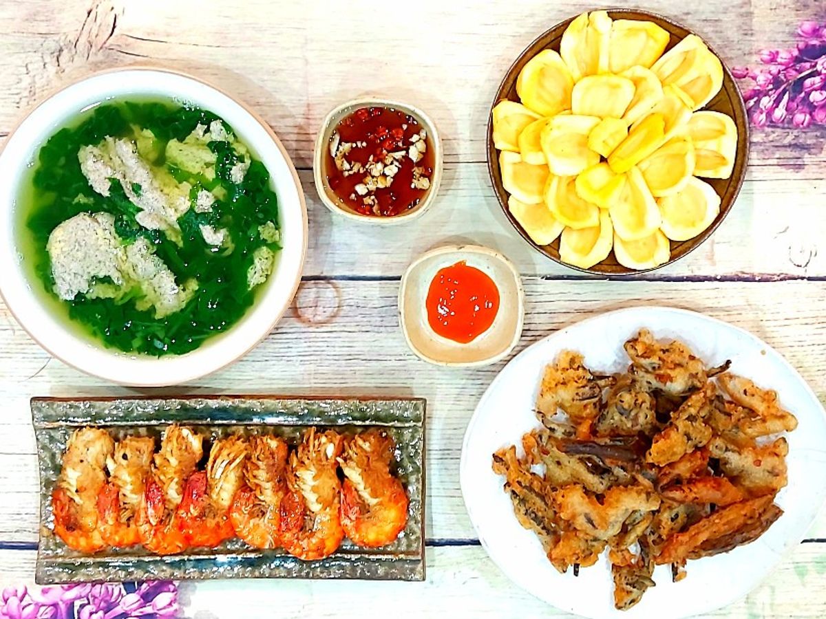 Mâm cơm gia đình #5