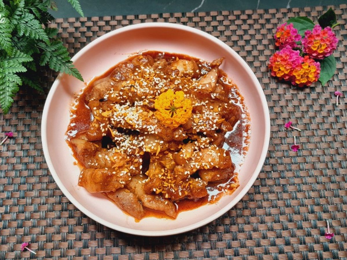 Thịt sốt me