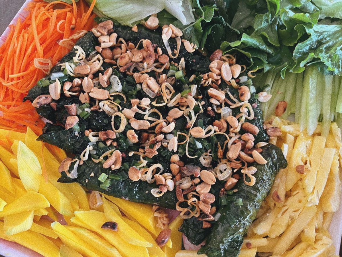 Bò nướng lá lốt