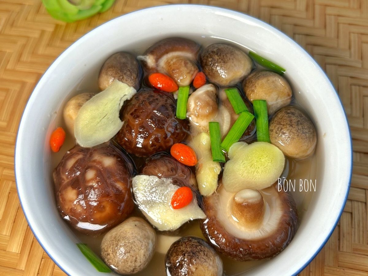 Canh Nấm Rơm, Nấm Đông Cô Gừng Non Chay