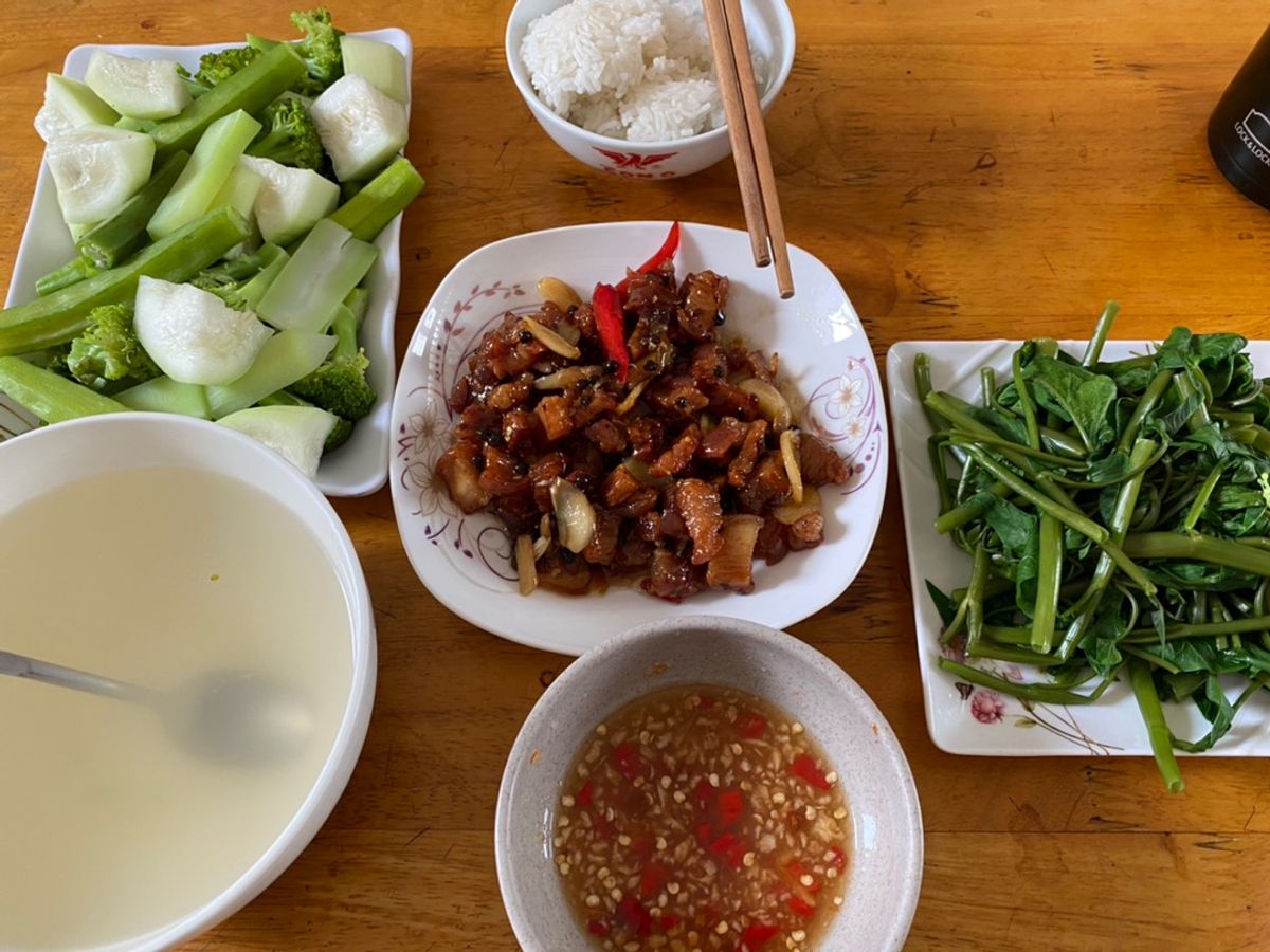 Kho quẹt chấm rau củ