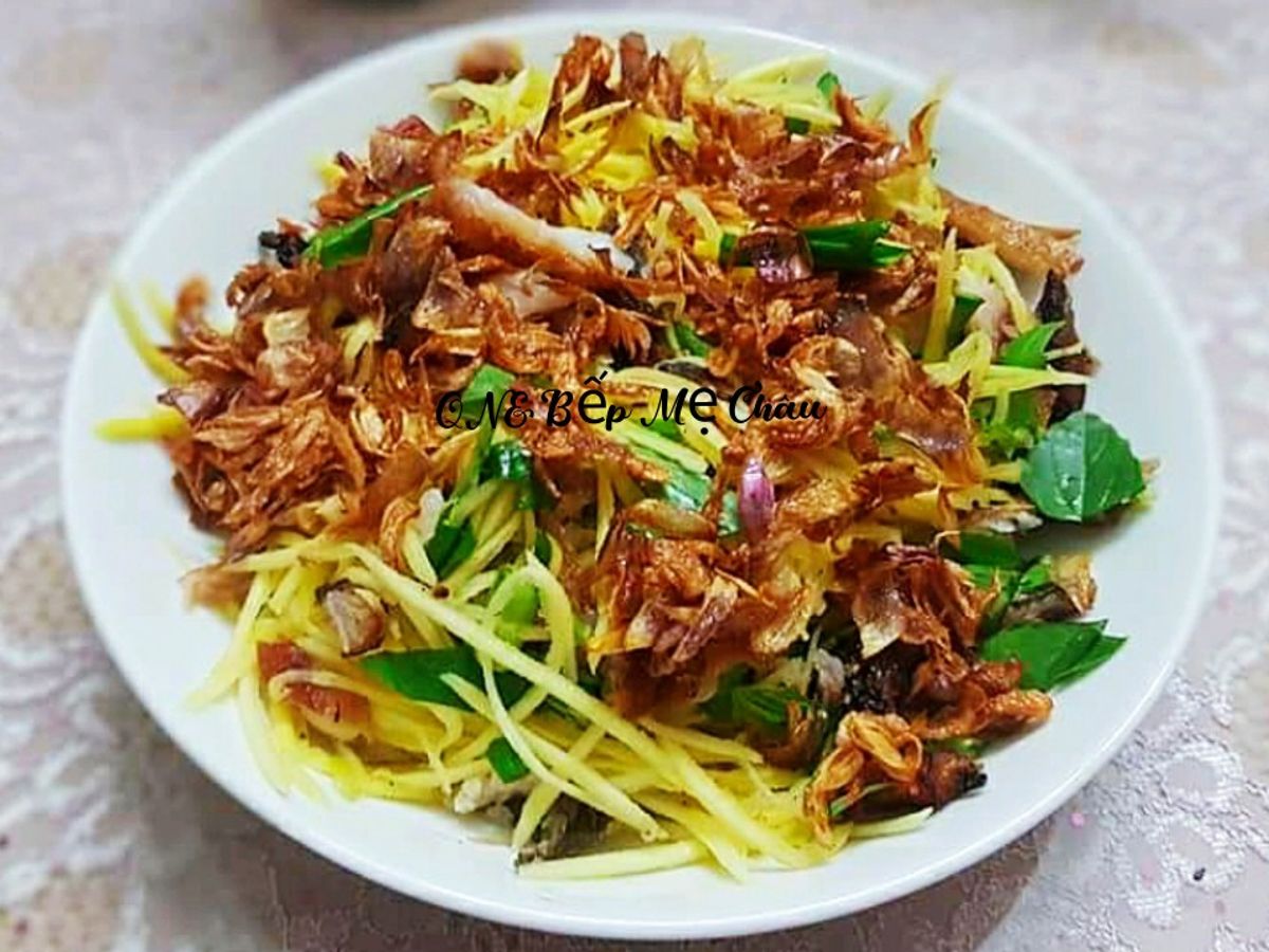 Gỏi xoài khô cá lóc 1 nắng