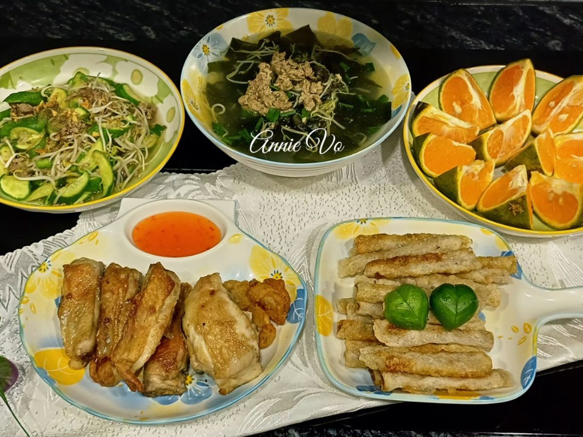 Cơm nhà thường ngày