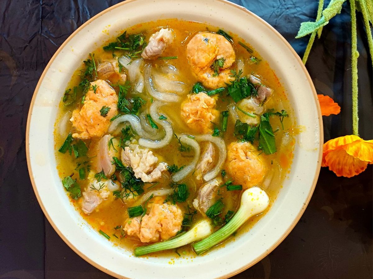Bánh canh chả cua siêu tốc