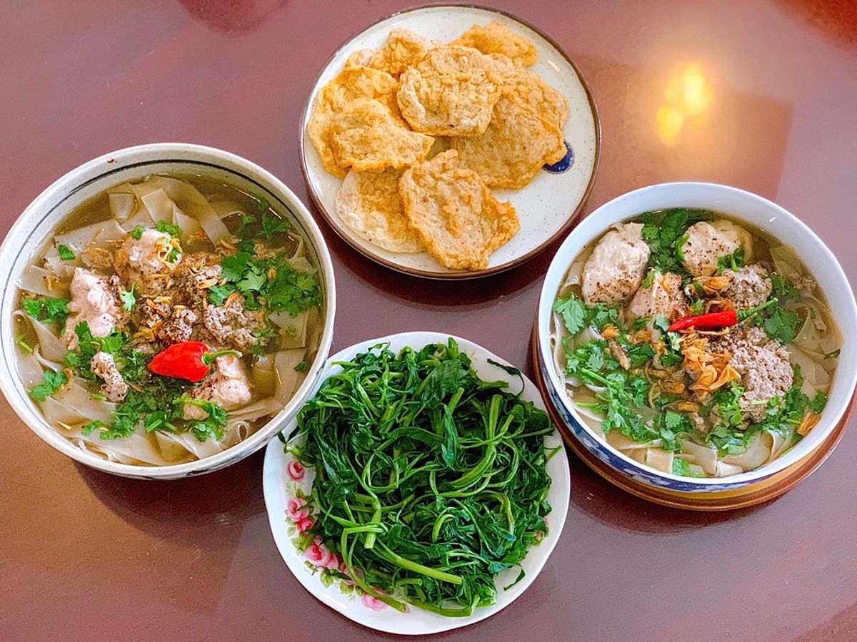 Bánh đa cua