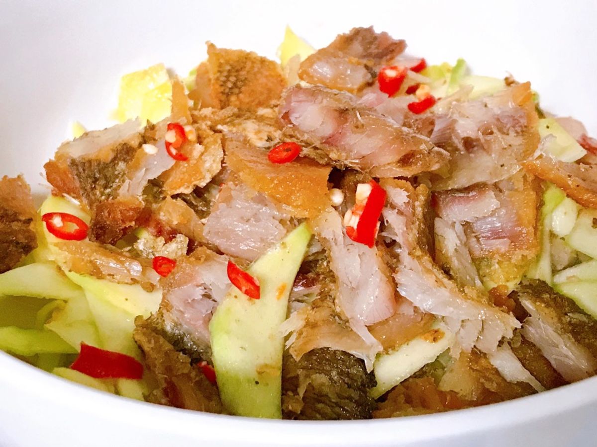 Gỏi Xoài Non Khô Cá Sặc