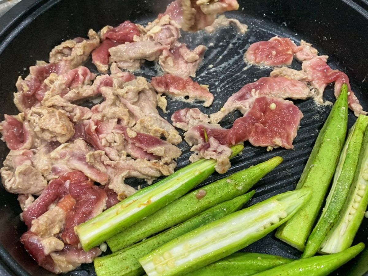 Bò Né Đậu Bắp