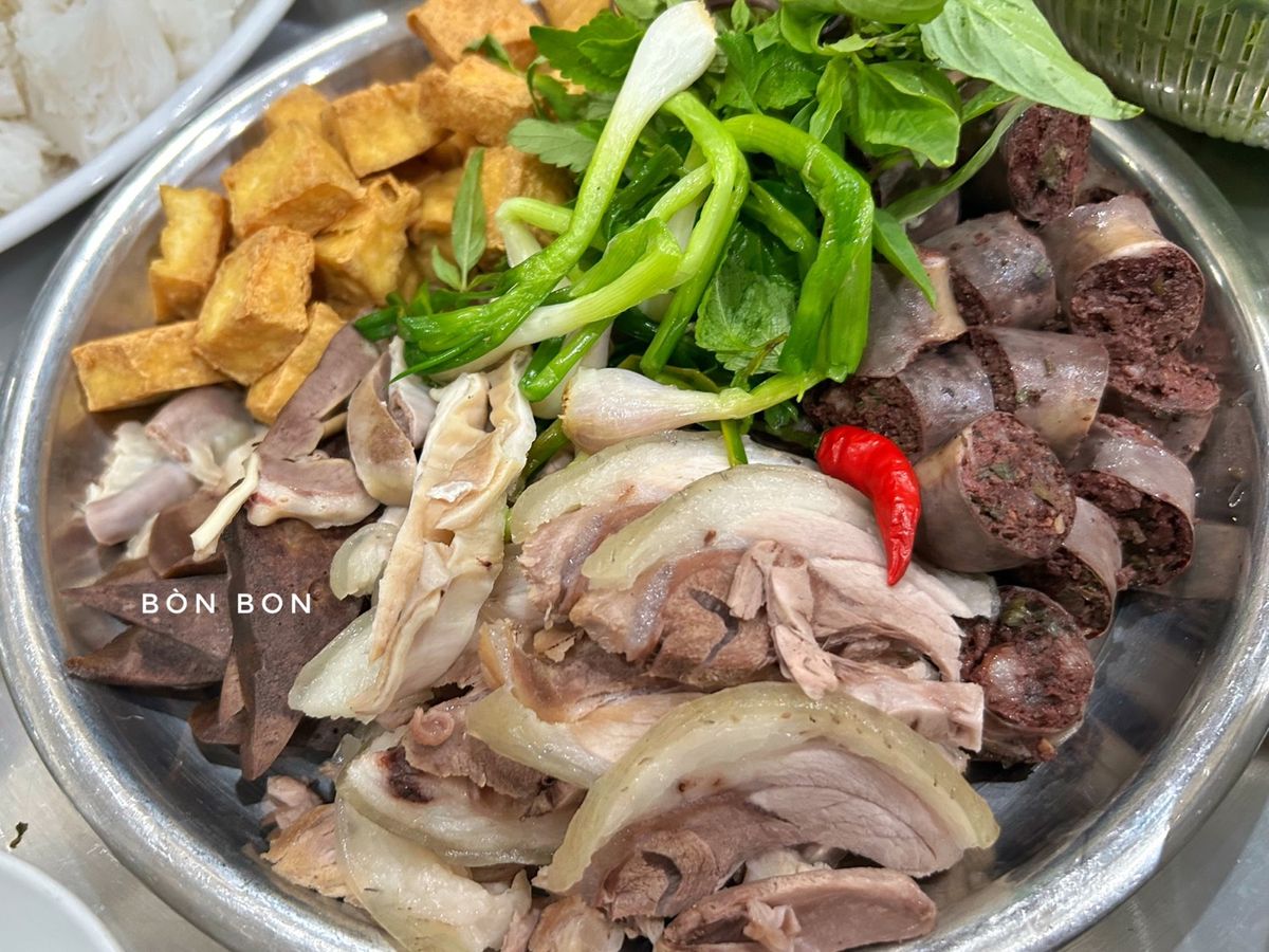 Bún Đậu Mắm Tôm Lòng Heo Luộc