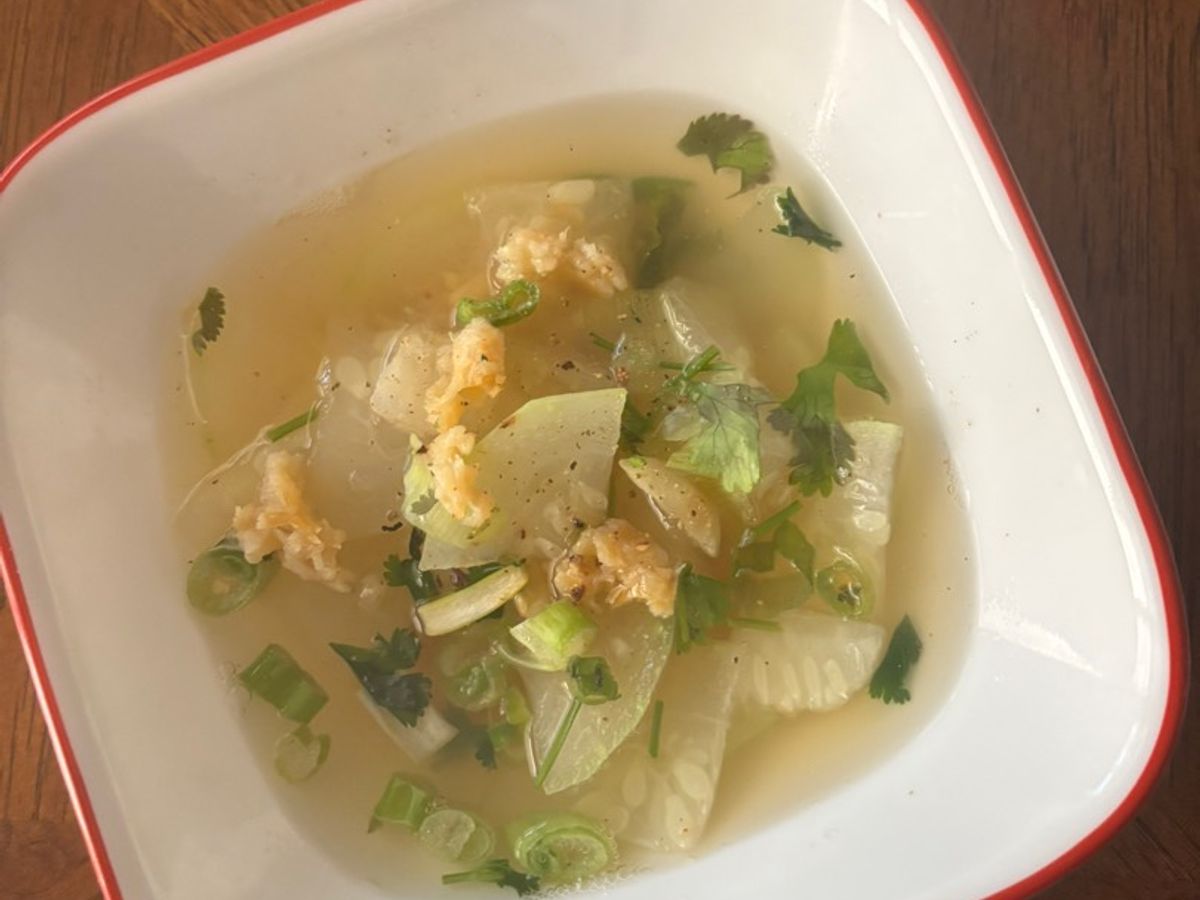 Canh bầu nấu tôm khô